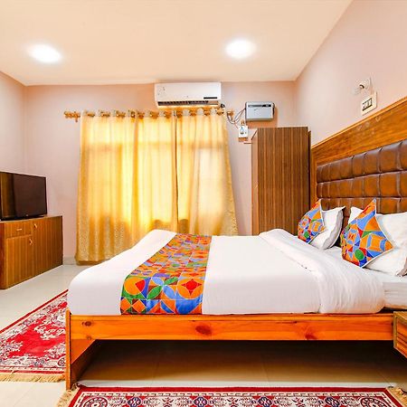 Fabhotel Grand Comforts Haidarpur ภายนอก รูปภาพ